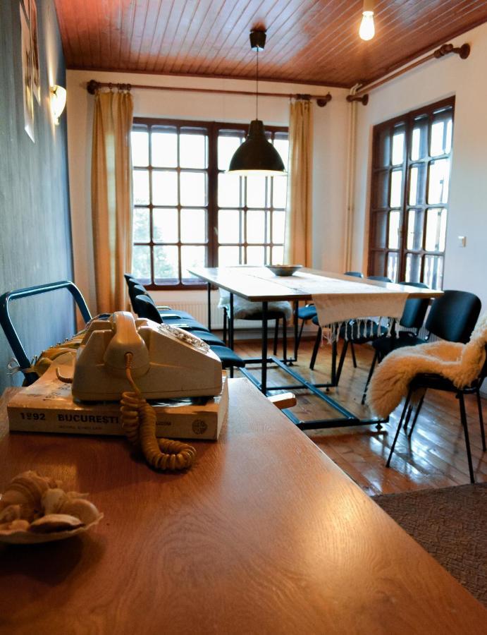 Grandpa'S Hidden Crib, 6 Bedroom, Pet Friendly Sinaia Luaran gambar