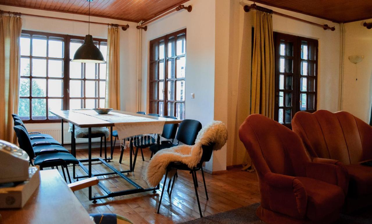 Grandpa'S Hidden Crib, 6 Bedroom, Pet Friendly Sinaia Luaran gambar