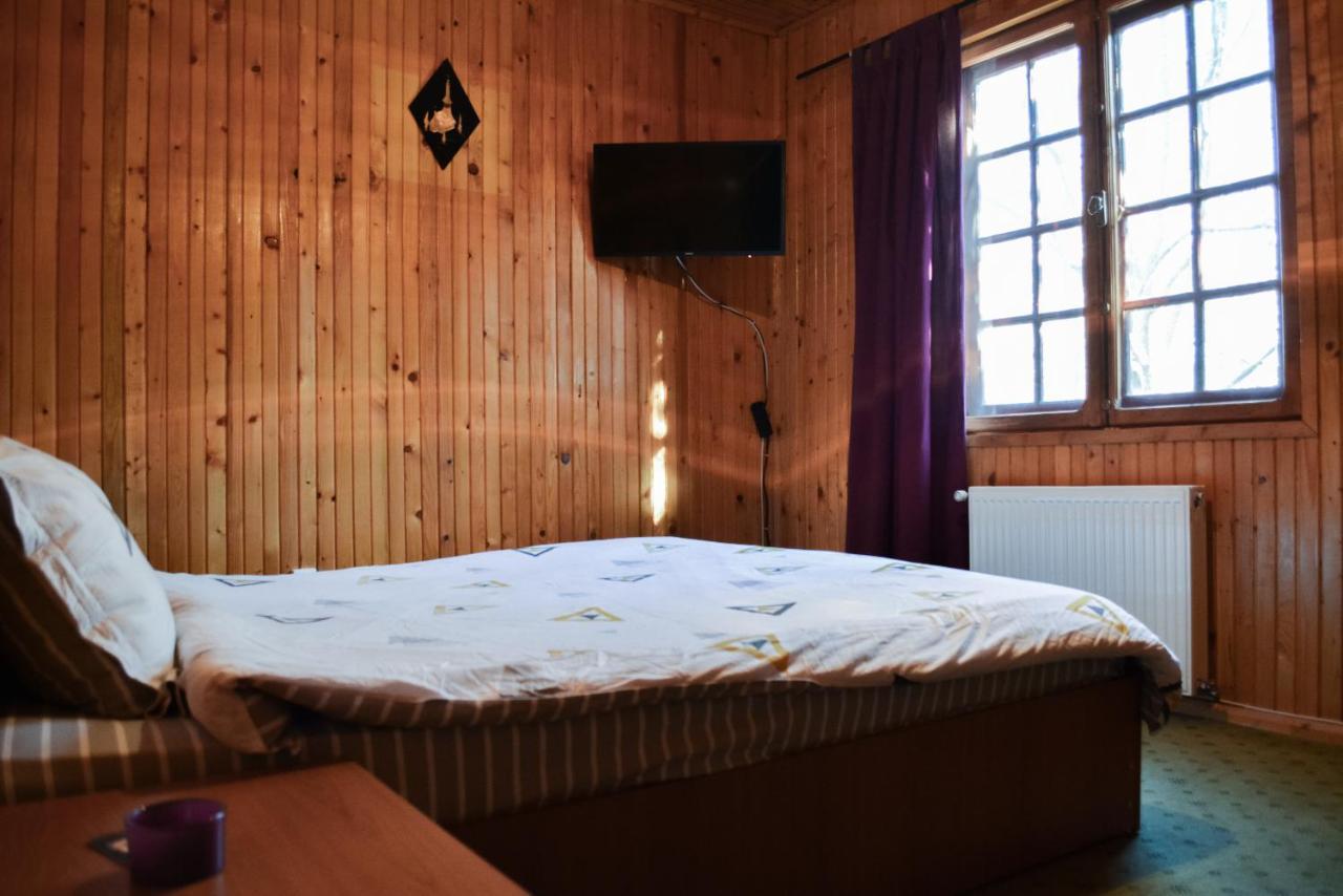 Grandpa'S Hidden Crib, 6 Bedroom, Pet Friendly Sinaia Luaran gambar
